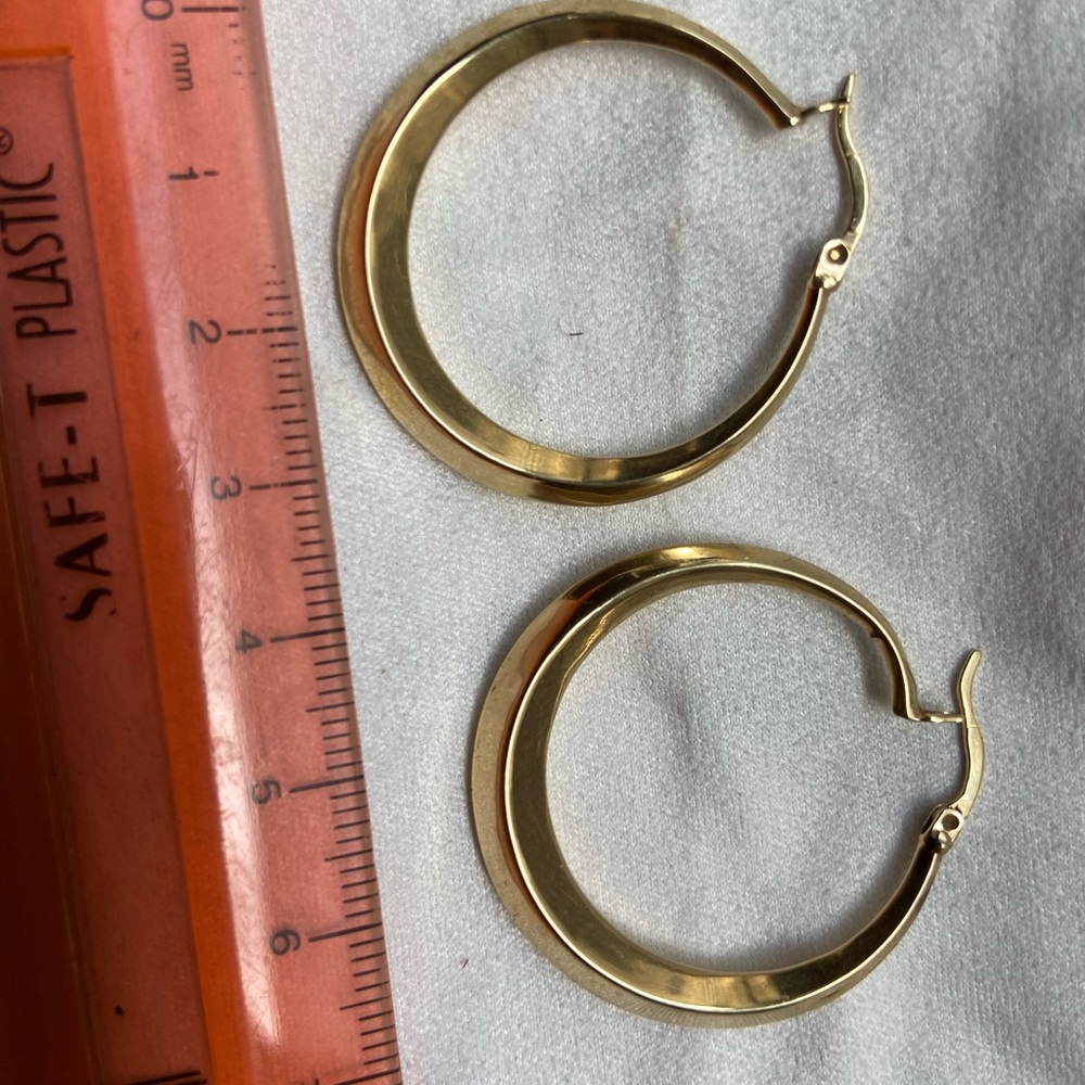 14K Gold Earrings. Hoops